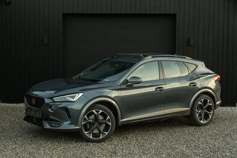 Cupra Formentor 245pk hybride 2023 Pano Matrix Trekhaak uit 2023