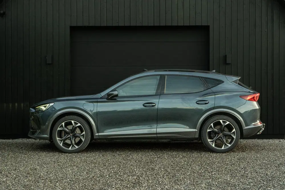 Cupra Formentor 245pk hybride 2023 Pano Matrix Trekhaak uit 2023, foto 4