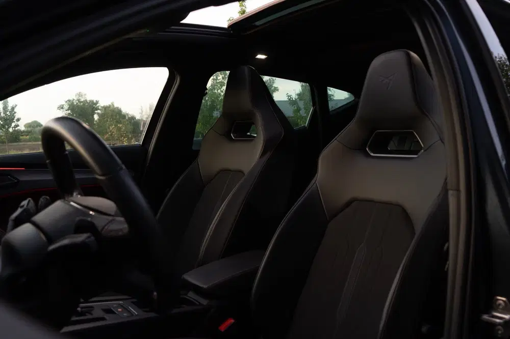 Cupra Formentor 245pk hybride 2023 Pano Matrix Trekhaak uit 2023, foto 6