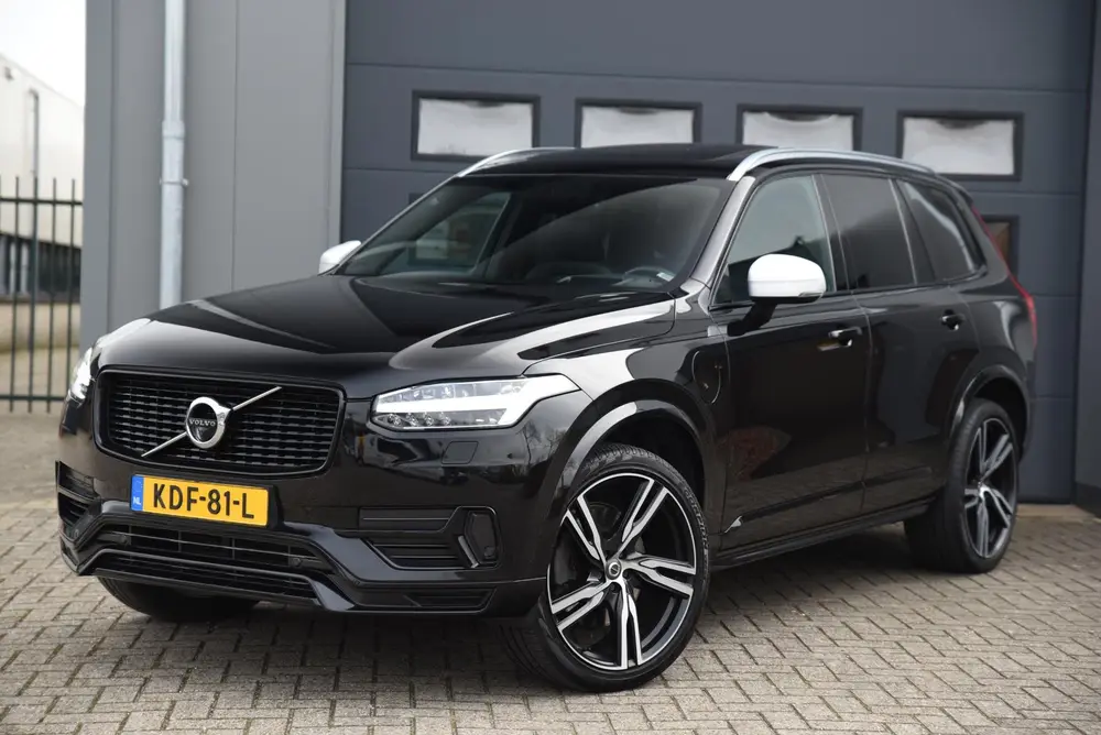 Volvo XC90 2.0 T8 Twin Engine AWD R-Design Pano uit 2019