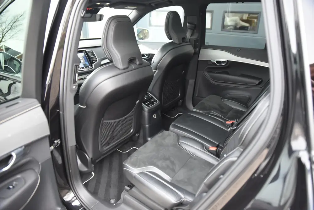 Volvo XC90 2.0 T8 Twin Engine AWD R-Design Pano uit 2019, foto 15