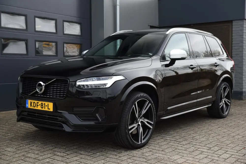 Volvo XC90 2.0 T8 Twin Engine AWD R-Design Pano uit 2019, foto 9