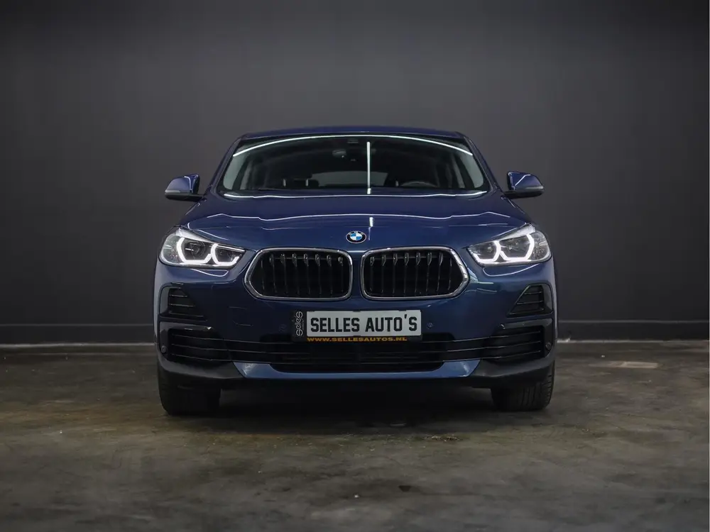 BMW X2 xDrive25e Executive uit 2021, foto 6
