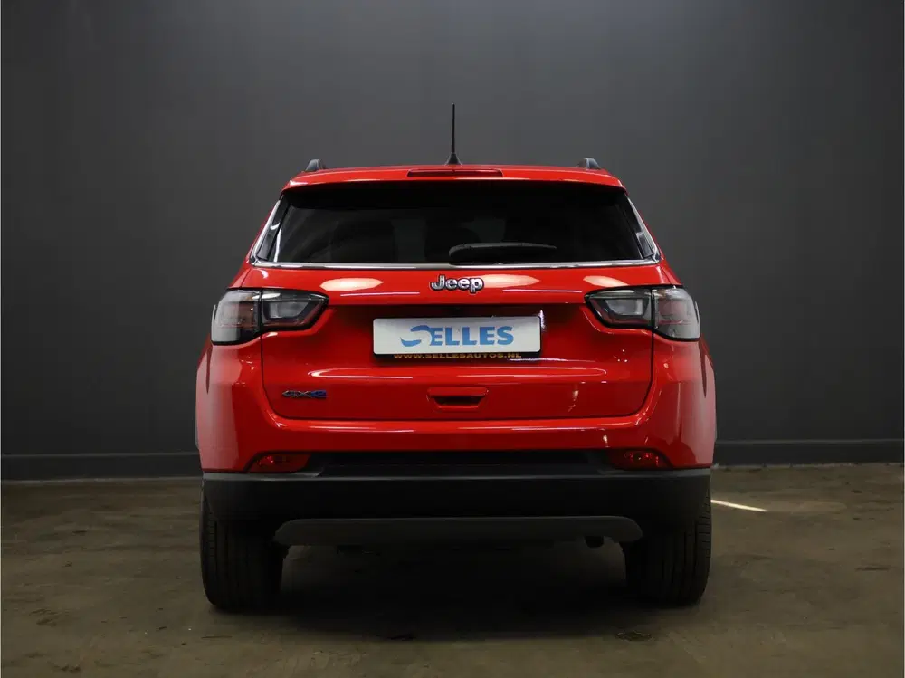 Jeep Compass 4xe 190 Plug-in Hybrid Electric Limited uit 2023, foto 5