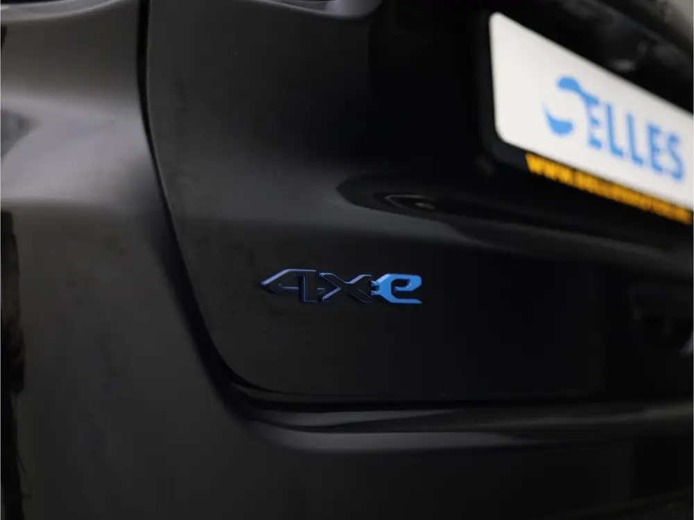 Jeep Compass 4xe 240 Plug-in Hybrid Upland uit 2022, foto 10