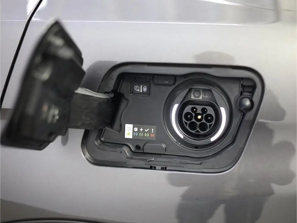 Peugeot 3008 1.6 HYbrid 300 GT Pack SOH 98% uit 2022, foto 12