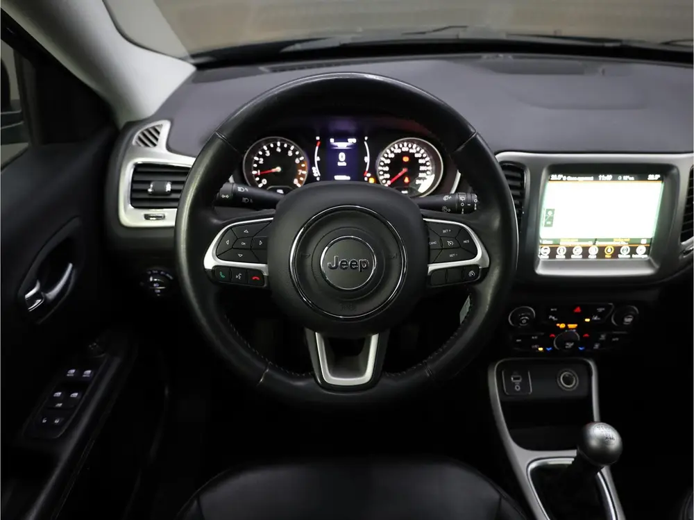 Jeep Compass 1.4 MultiAir Longitude | Trekhaak | Apple Carpl uit 2019, foto 2