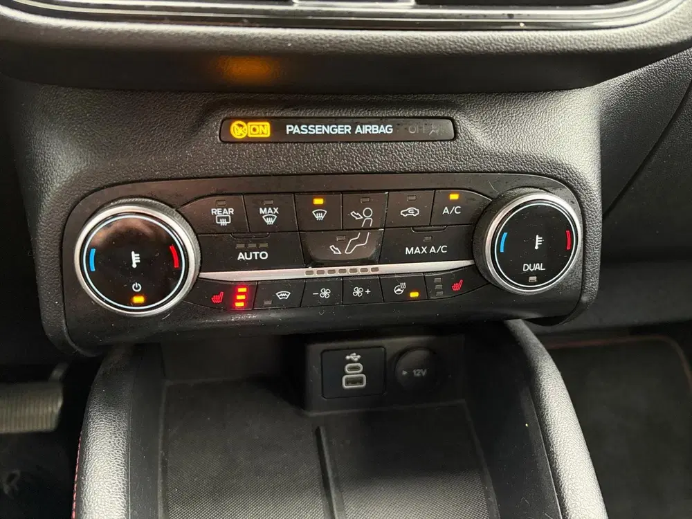 Ford Kuga 2.5 PHEV ST-Line 225PK uit 2023, foto 17