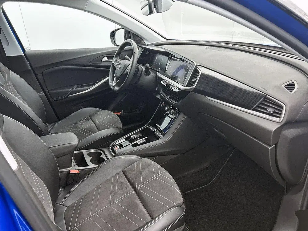 Opel Grandland 1.6 225pk Plug-In Hybrid GS Line Automaat uit 2024, foto 12