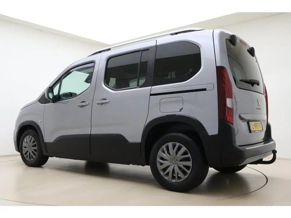 Peugeot Rifter 1.2 Puretech GT-Line | Trekhaak | Navigatie | uit 2019, foto 12
