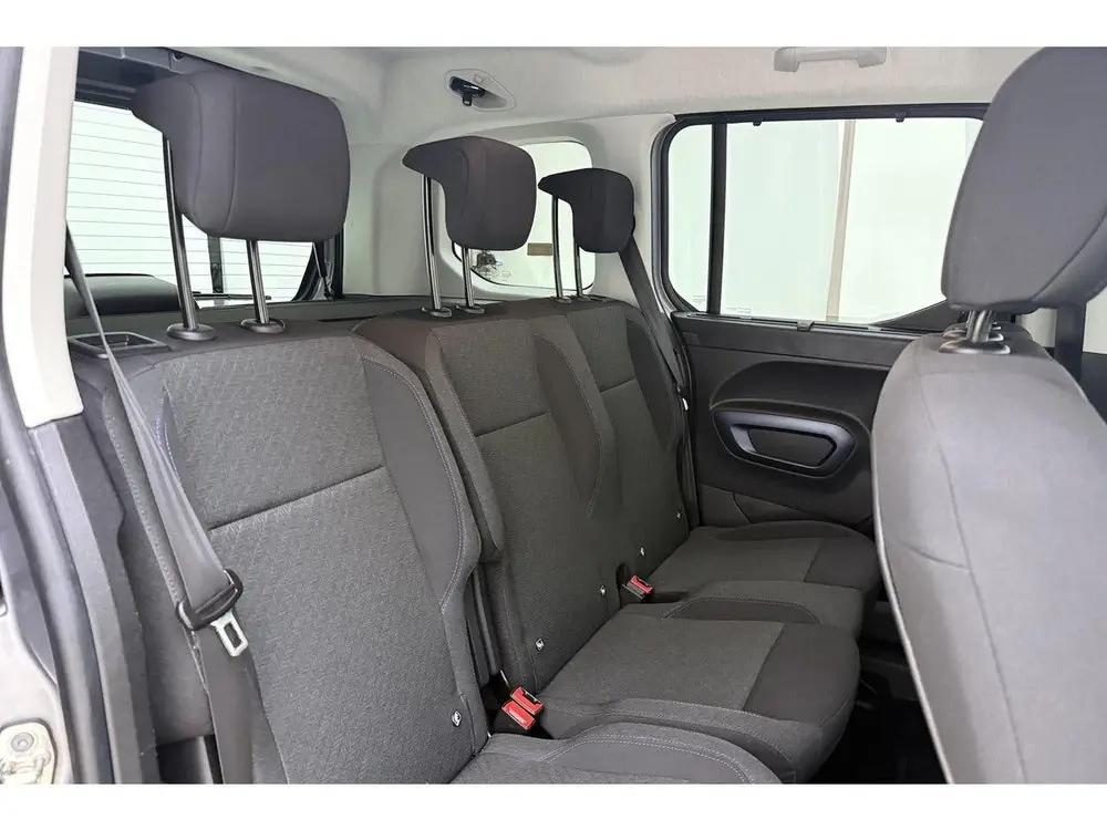 Peugeot Rifter 1.2 Puretech GT-Line | Trekhaak | Navigatie | uit 2019, foto 13