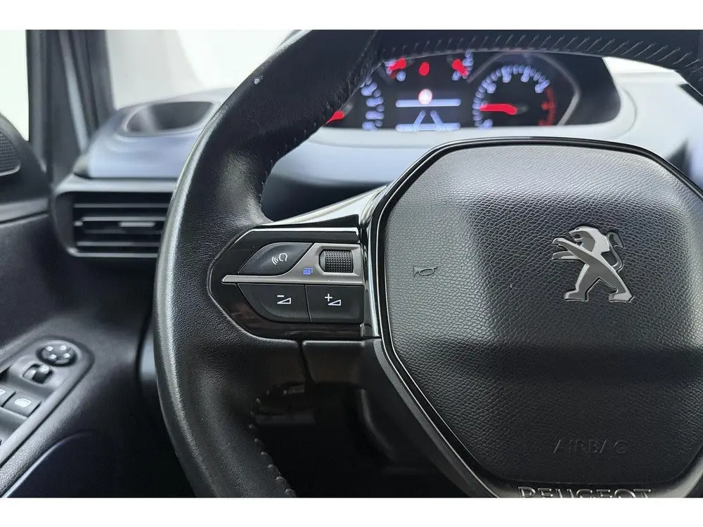 Peugeot Rifter 1.2 Puretech GT-Line | Trekhaak | Navigatie | uit 2019, foto 19