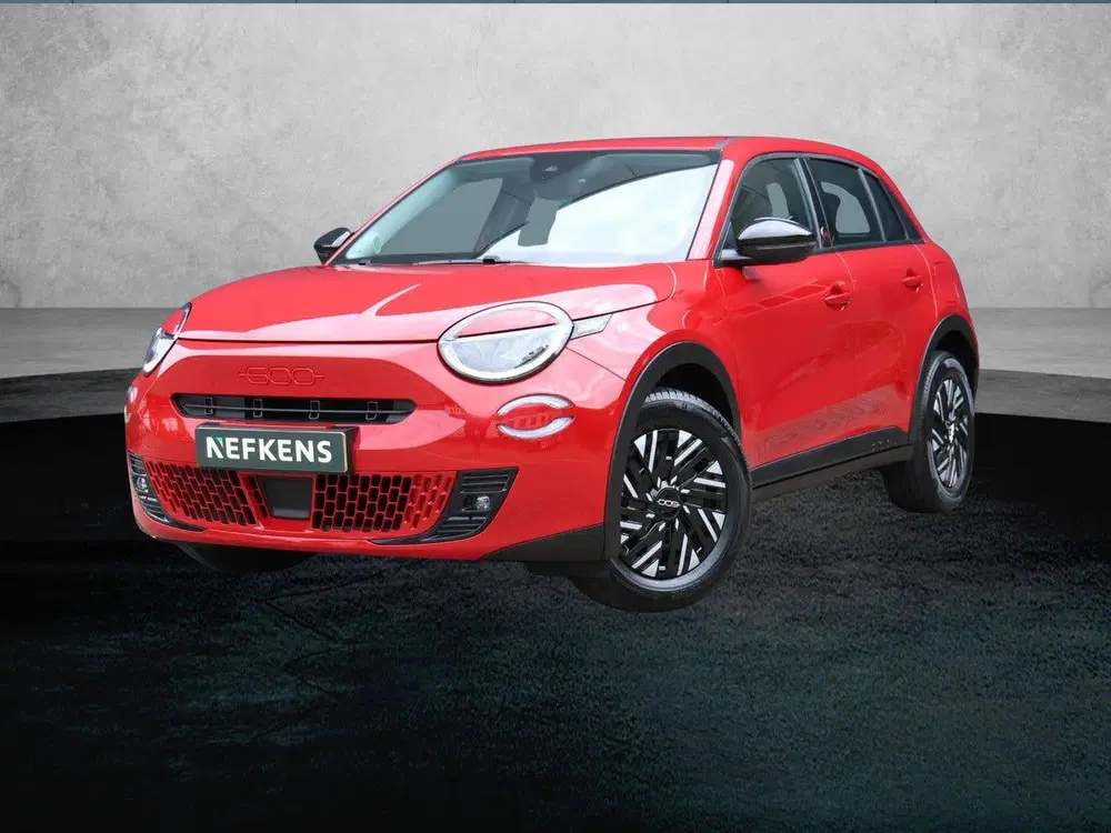 Fiat 600e RED 54 kWh uit 2024