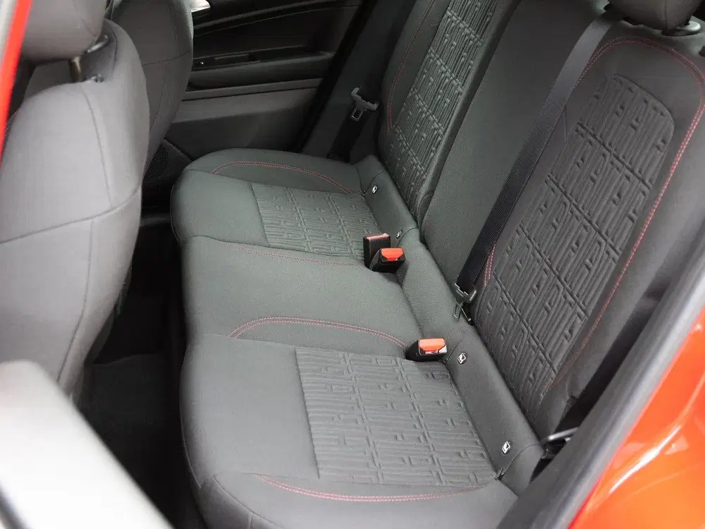 Fiat 600e RED 54 kWh uit 2024, foto 15