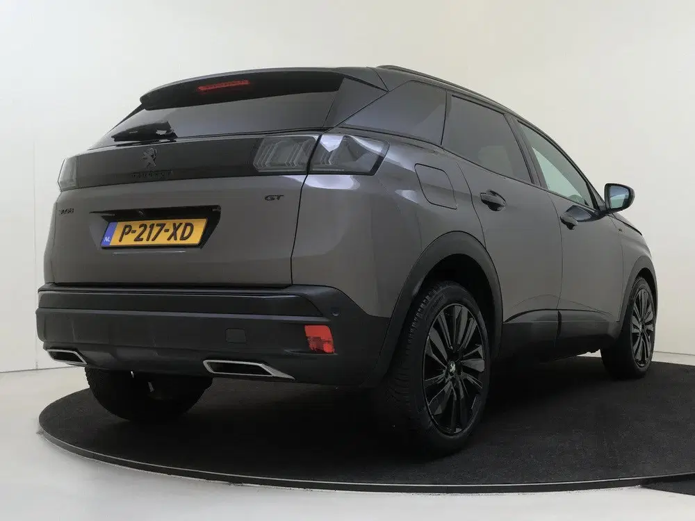 Peugeot 3008 1.2 PureTech 130PK GT Black Pack uit 2022, foto 11