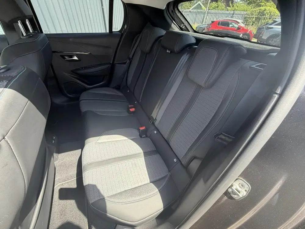 Peugeot 208 1.2 Allure Pack Camera uit 2021, foto 10