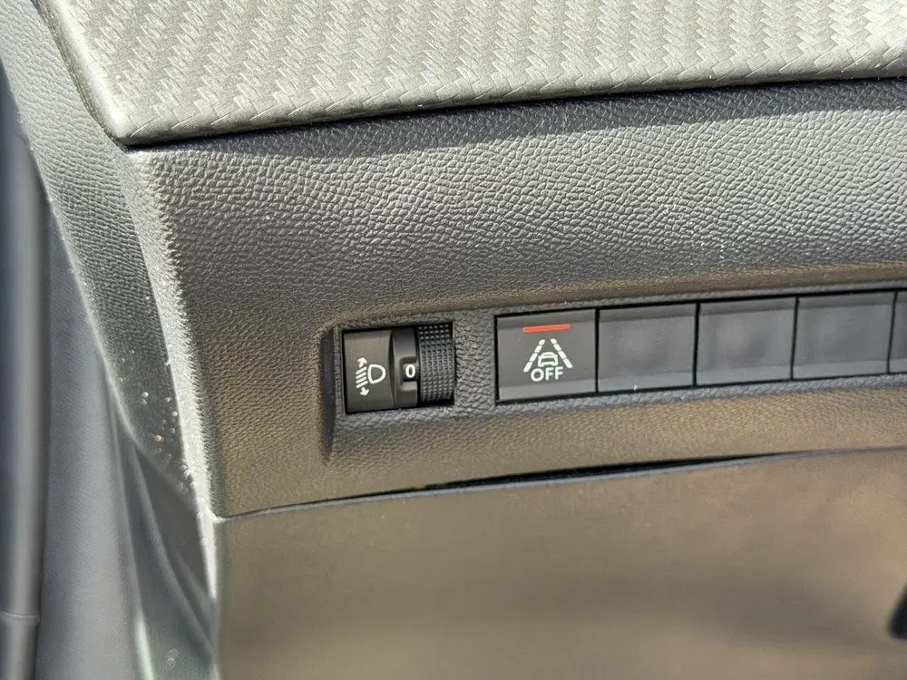 Peugeot 208 1.2 Allure Pack Camera uit 2021, foto 13