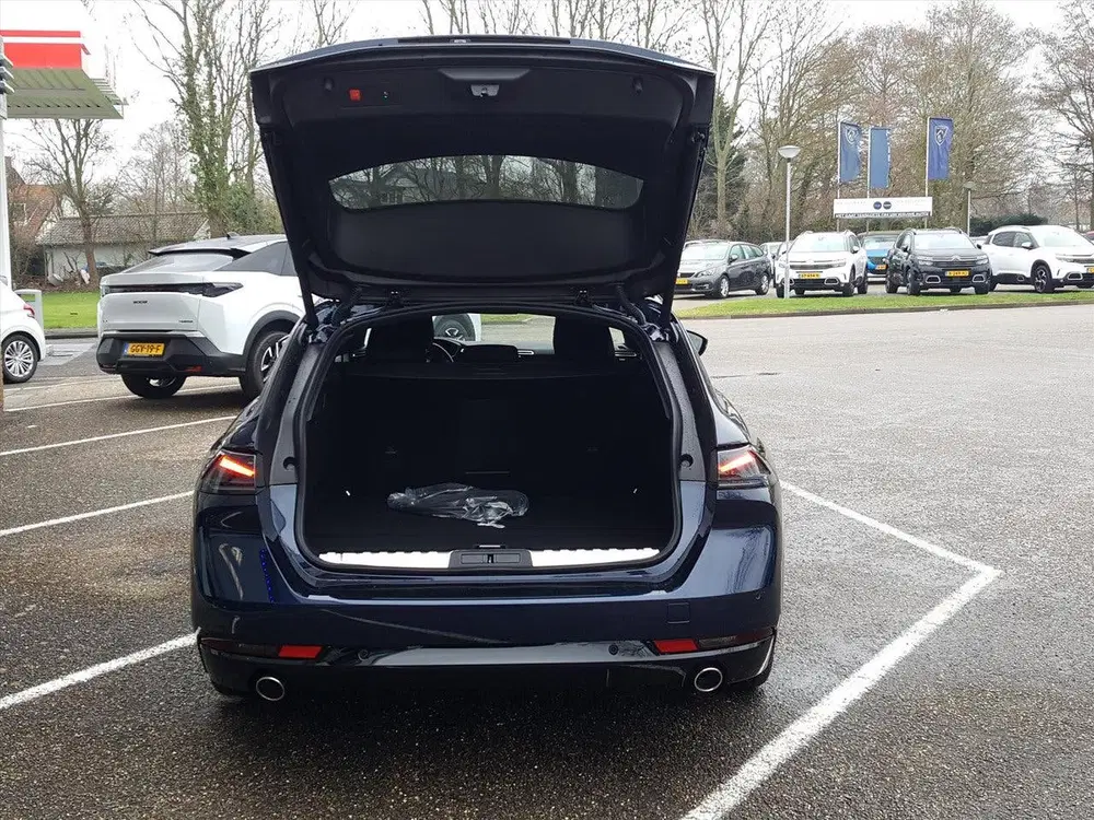 Peugeot 508 Sw ALLURE PACK 1.6Plug-in HYbrid225pk AUTO uit 2025, foto 10