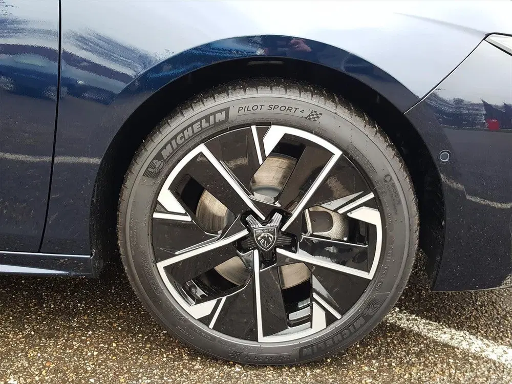 Peugeot 508 Sw ALLURE PACK 1.6Plug-in HYbrid225pk AUTO uit 2025, foto 9