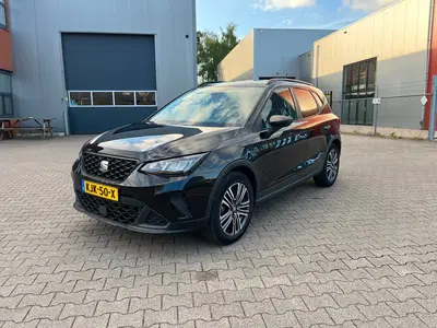 SEAT Arona 1.0 TSI Style Business Connect uit 2024