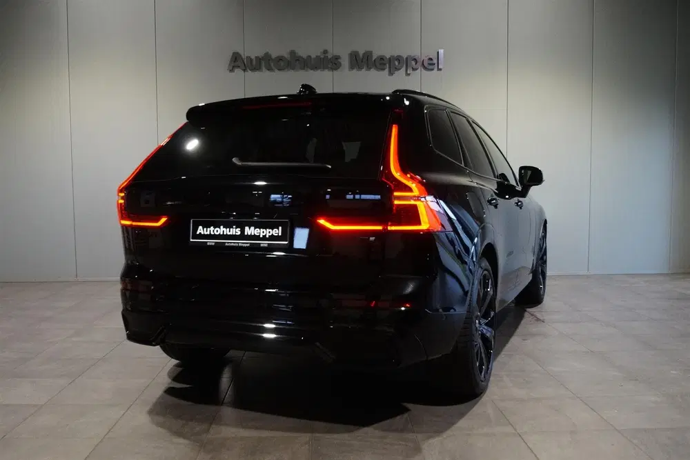 Volvo XC60 T6-AWD Black-Ultra uit 2025, foto 10