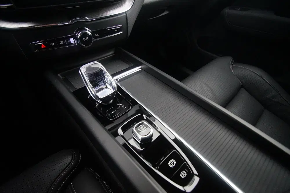 Volvo XC60 T6-AWD Black-Ultra uit 2025, foto 7