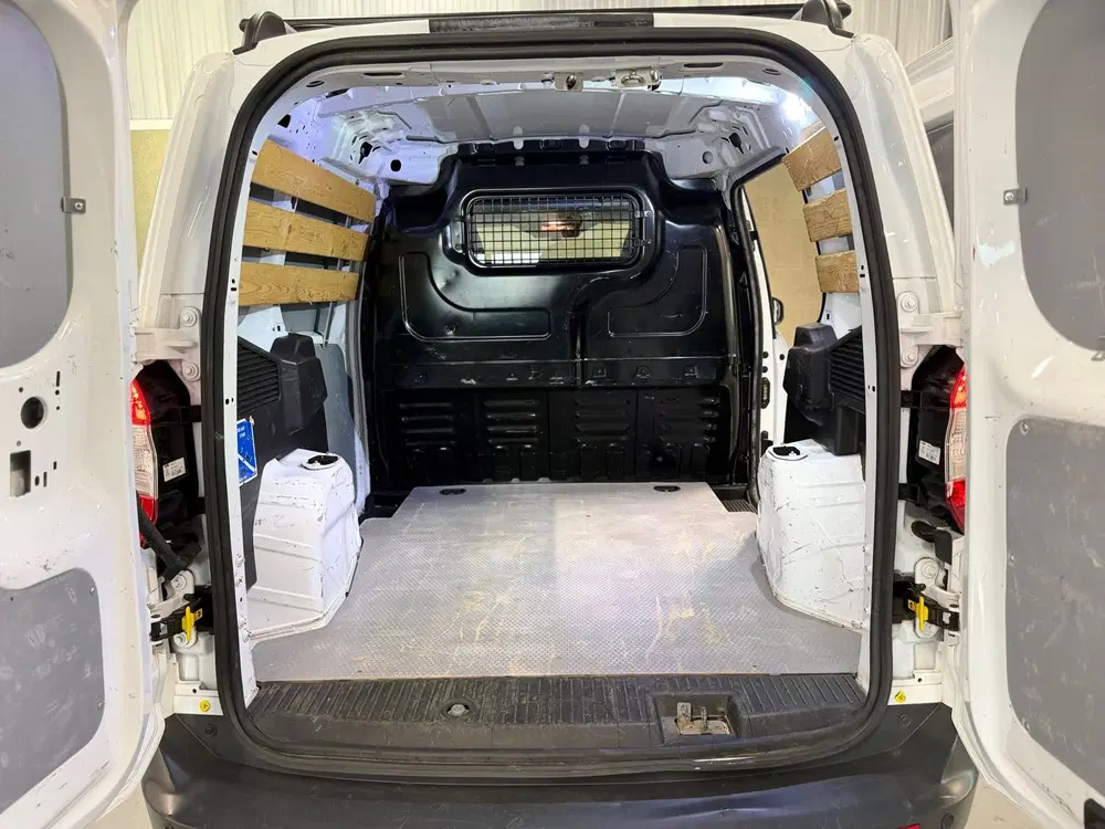 Ford Transit Courier 1.0 Limited EcoBoost S&S uit 2022, foto 19