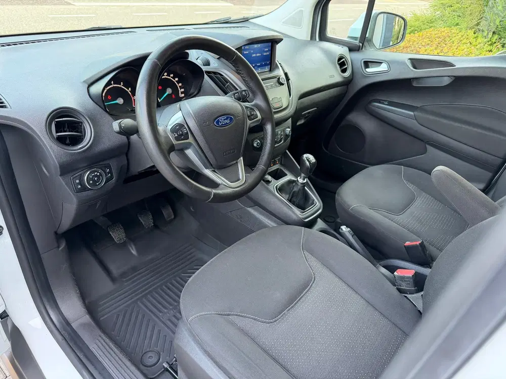 Ford Transit Courier 1.0 Limited EcoBoost S&S uit 2022, foto 5