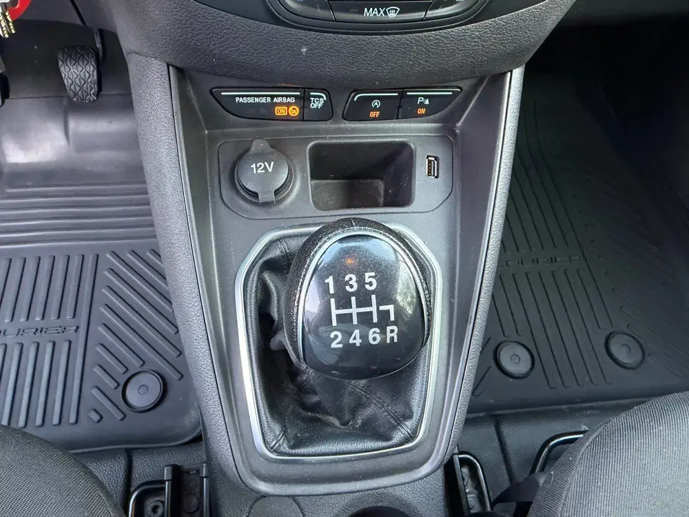 Ford Transit Courier 1.0 Limited EcoBoost S&S uit 2022, foto 8