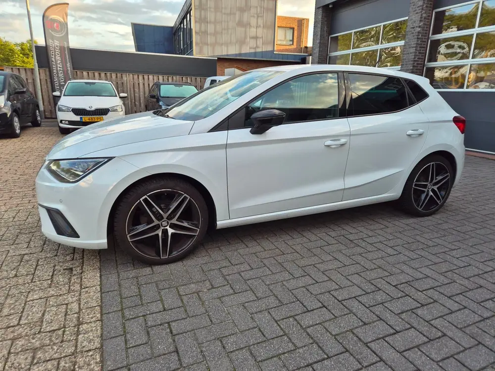 SEAT Ibiza 1.0 TSI FR Business Intense uit 2019, foto 3