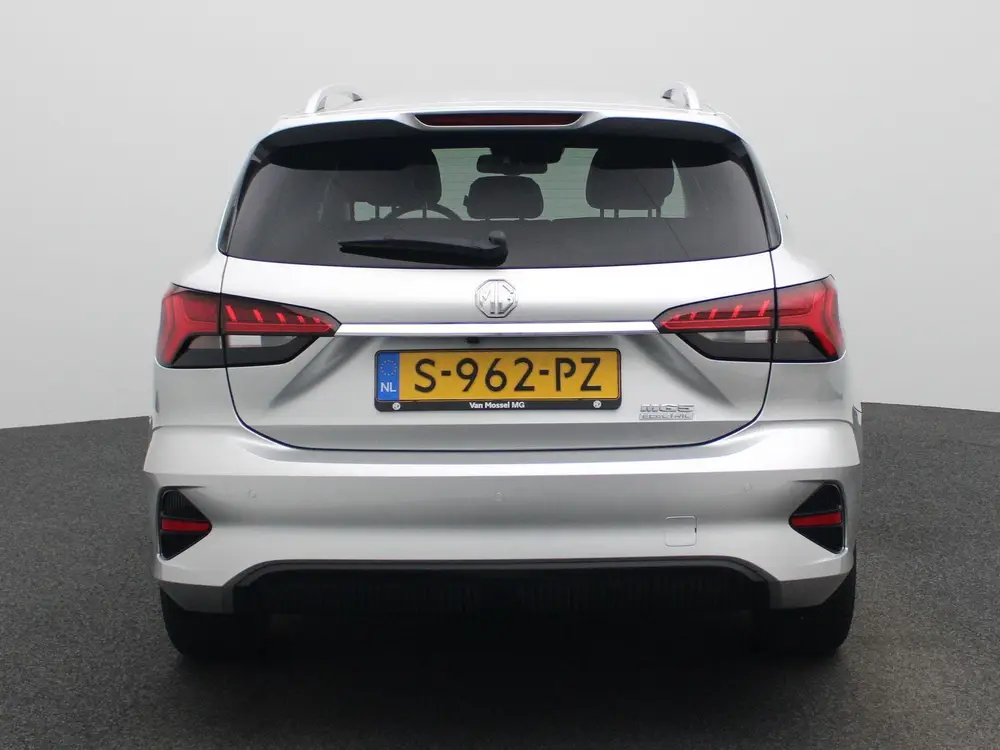 MG MG5 Long Range Luxury 61 kWh uit 2023, foto 6