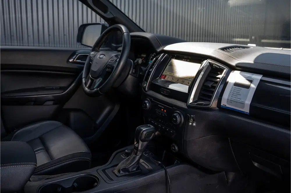 Ford Ranger 2.0 EcoBlue 4x4 uit 2020, foto 2