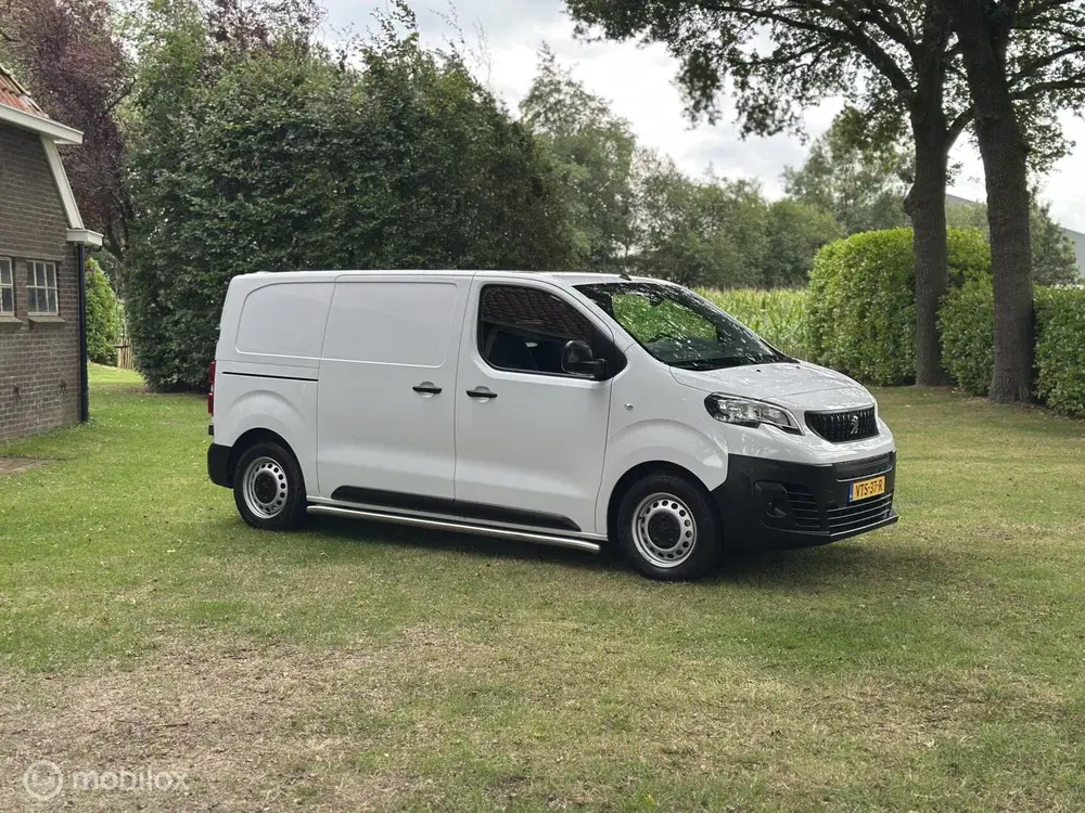 Peugeot Expert EV L2 75 kWh Premium uit 2023, foto 4