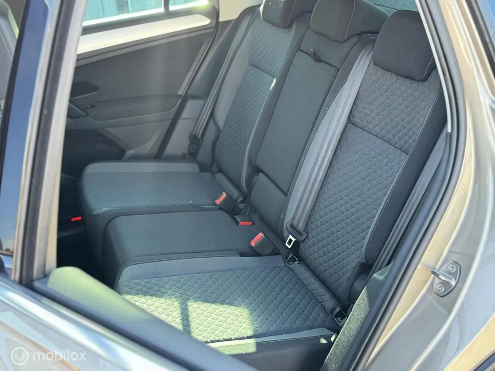 Volkswagen Tiguan 1.5 TSI ACT Comfortline uit 2019, foto 16