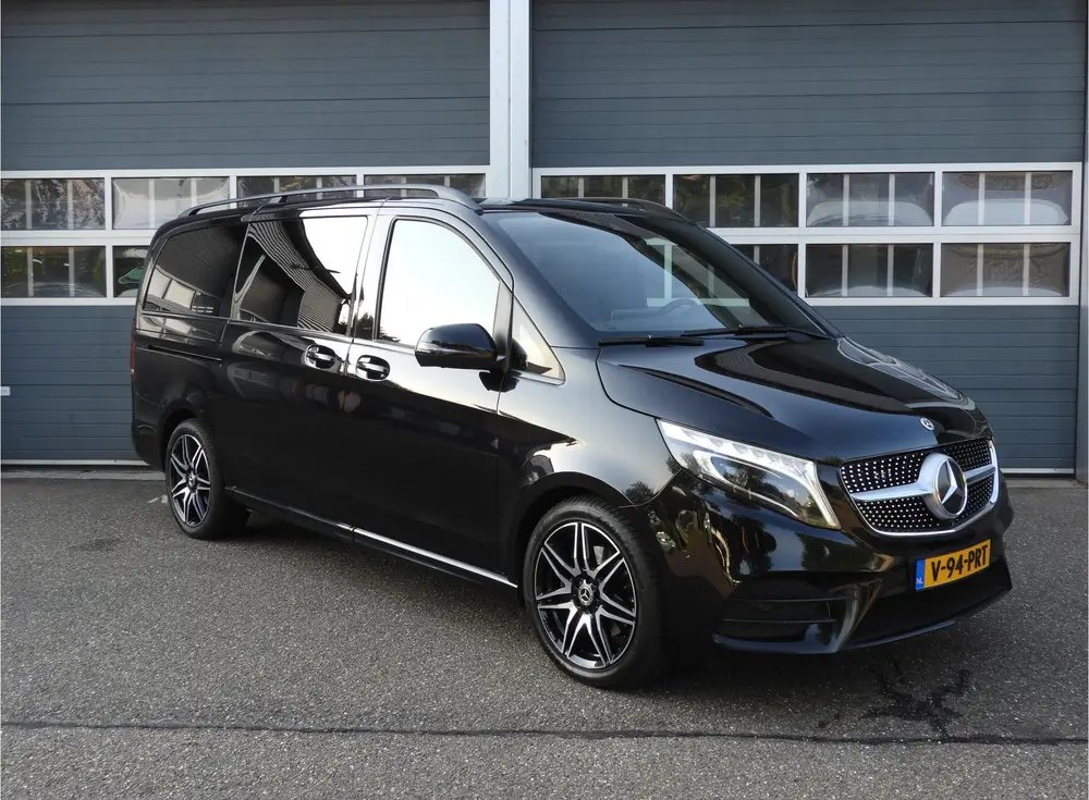 Mercedes-Benz V-Klasse 300d Lang DC Avantgarde AUT uit 2022, foto 3