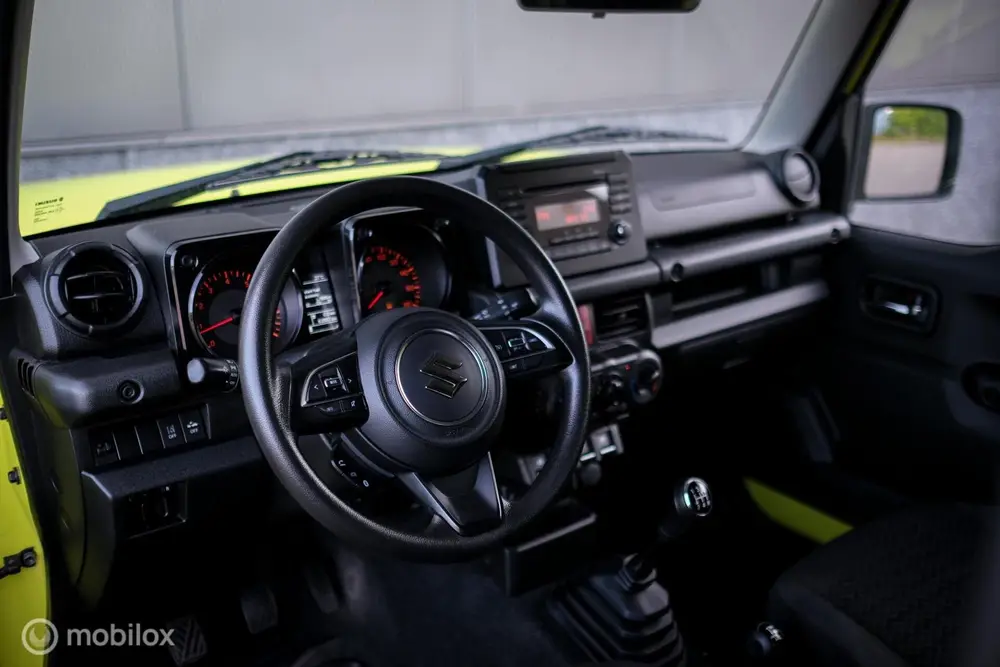 Suzuki Jimny 1.5 Comfort 4x4 | NL auto | NAP | 4 persoons | uit 2019, foto 2