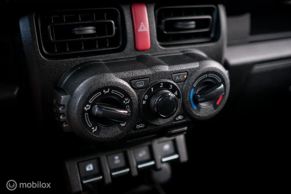Suzuki Jimny 1.5 Comfort 4x4 | NL auto | NAP | 4 persoons | uit 2019, foto 8