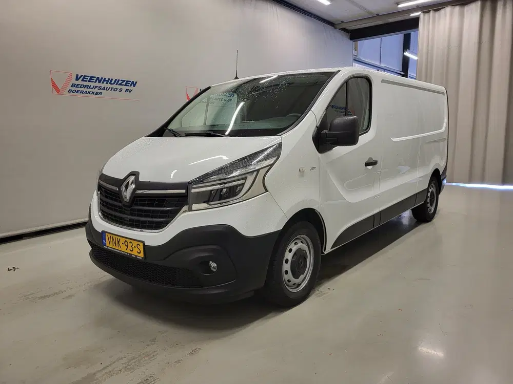 Renault Trafic 2.0dCi 145pk L2 uit 2021, foto 2