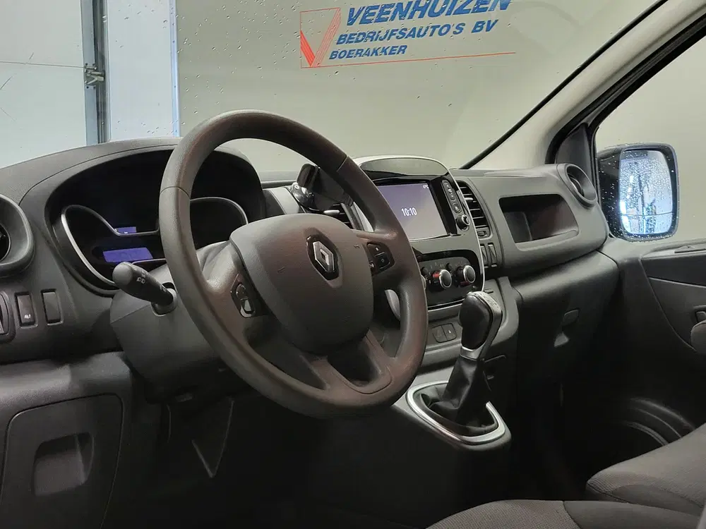 Renault Trafic 2.0dCi 145pk L2 uit 2021, foto 4