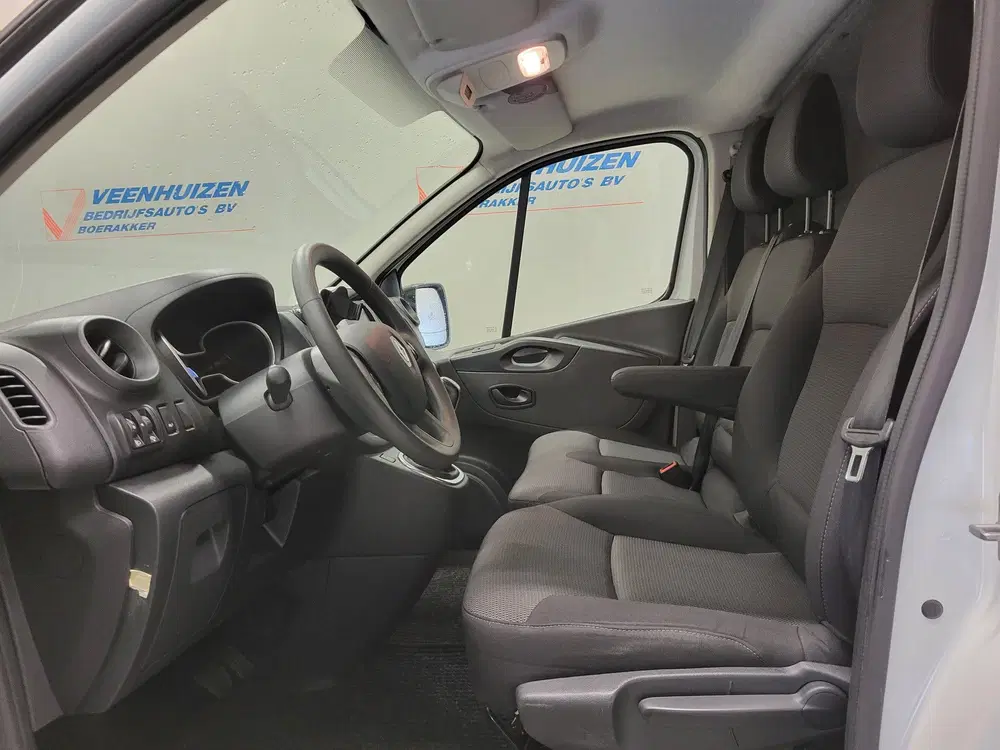 Renault Trafic 2.0dCi 145pk L2 uit 2021, foto 5