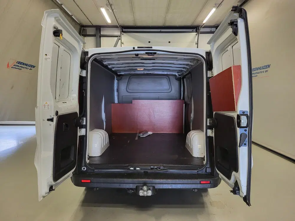 Renault Trafic 2.0dCi 145pk L2 uit 2021, foto 6