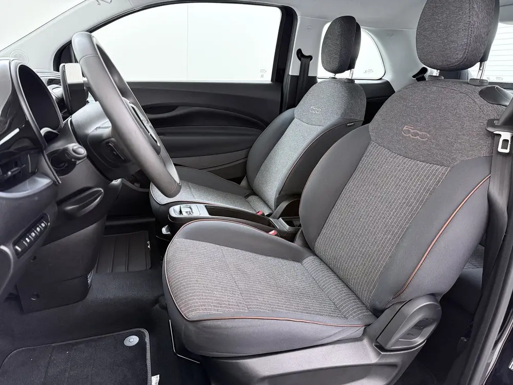 Fiat 500 Icon Long Range 42kWh SOH 91% Apple Carpla uit 2020, foto 12