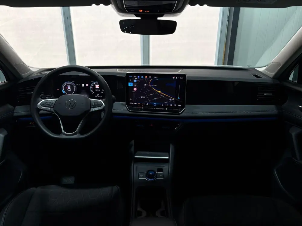 Volkswagen Tiguan 1.5 eTSI Life Edition Automaat / Navigatie uit 2025, foto 16