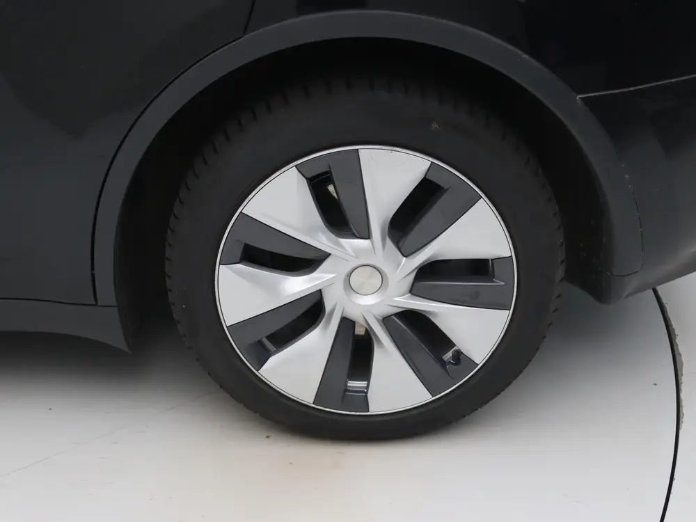 Tesla Model Y Long Range AWD 75kWh 351pk 93.8% SoH [ AUT uit 2021, foto 12