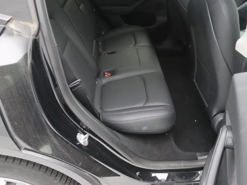 Tesla Model Y Long Range AWD 75kWh 351pk 93.8% SoH [ AUT uit 2021, foto 14
