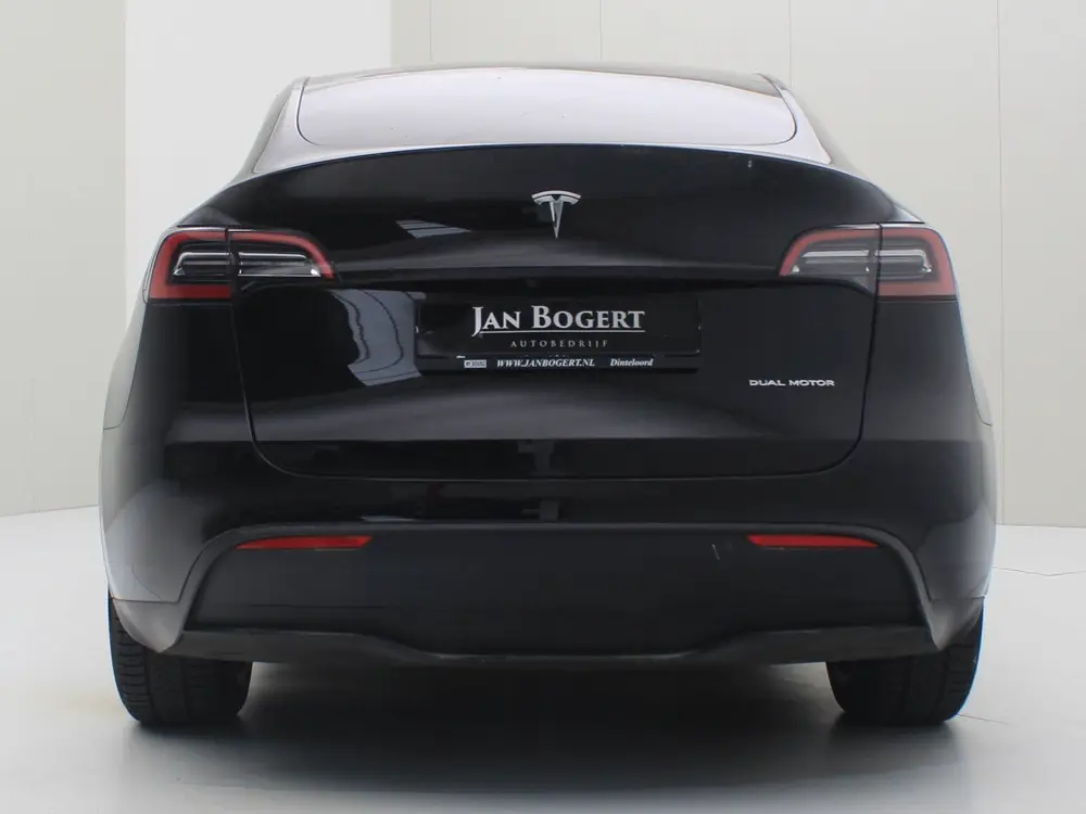 Tesla Model Y Long Range AWD 75kWh 351pk 93.8% SoH [ AUT uit 2021, foto 6