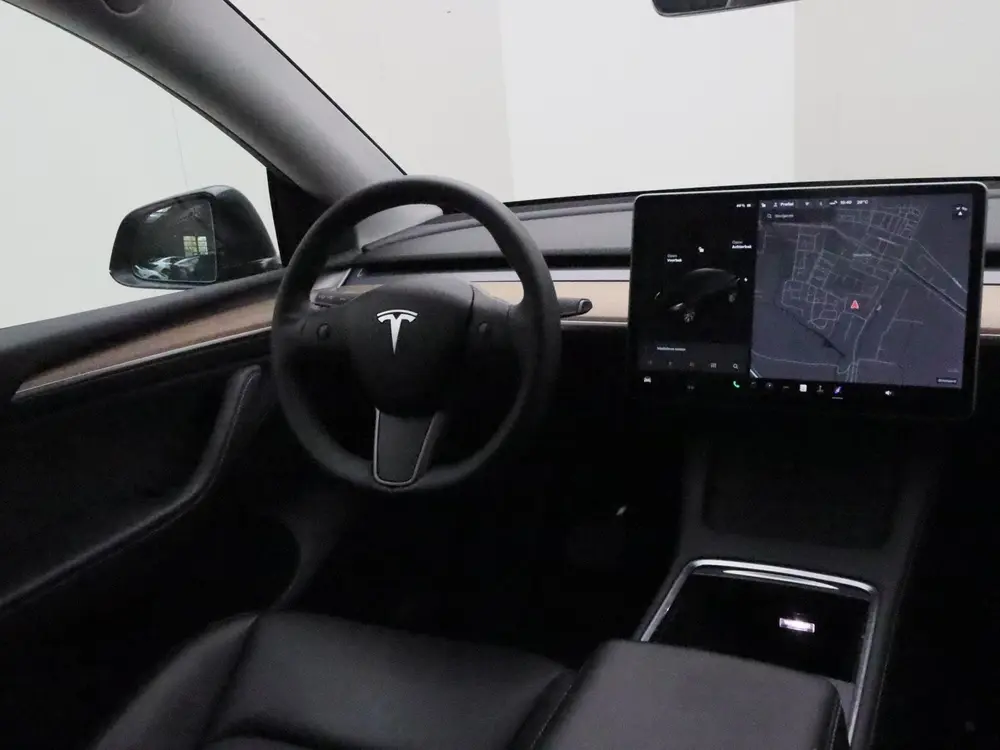Tesla Model Y Long Range AWD 75kWh 351pk 93.8% SoH [ AUT uit 2021, foto 8