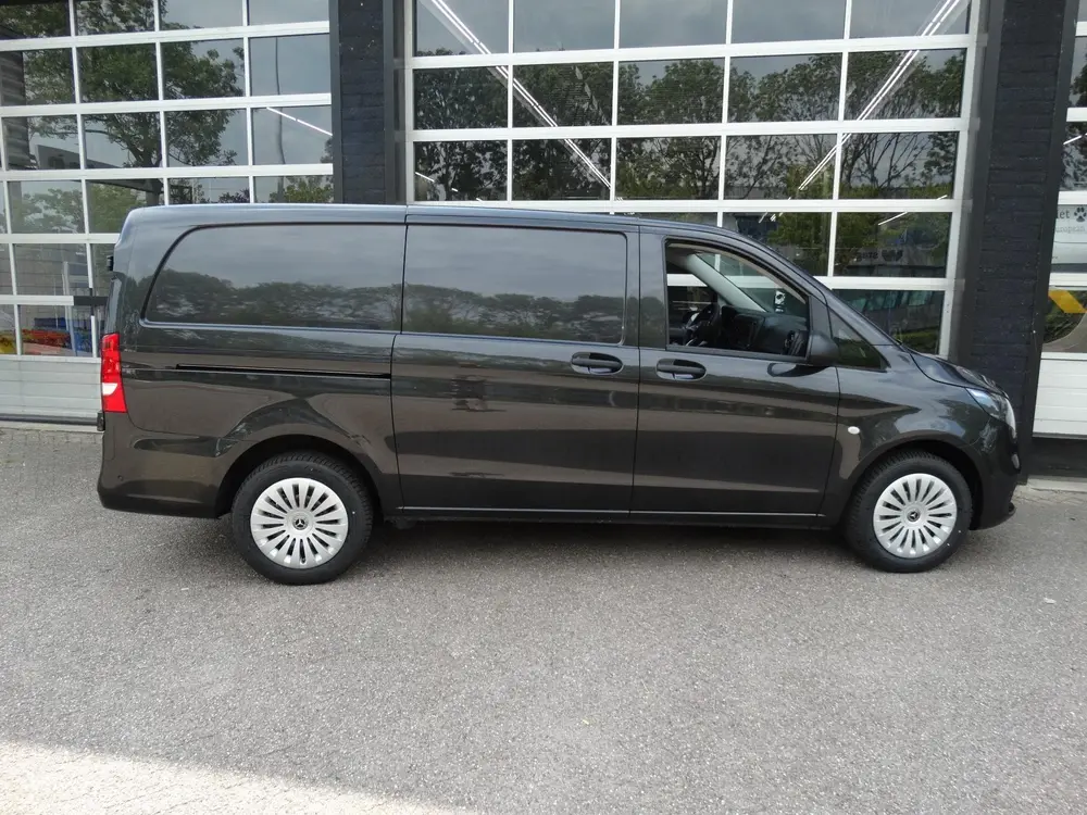 Mercedes-Benz Vito 114 CDI L2 Pro uit 2026, foto 11