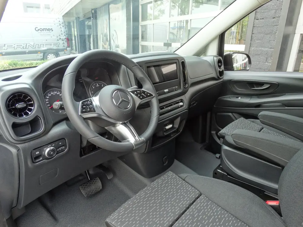 Mercedes-Benz Vito 114 CDI L2 Pro uit 2026, foto 4