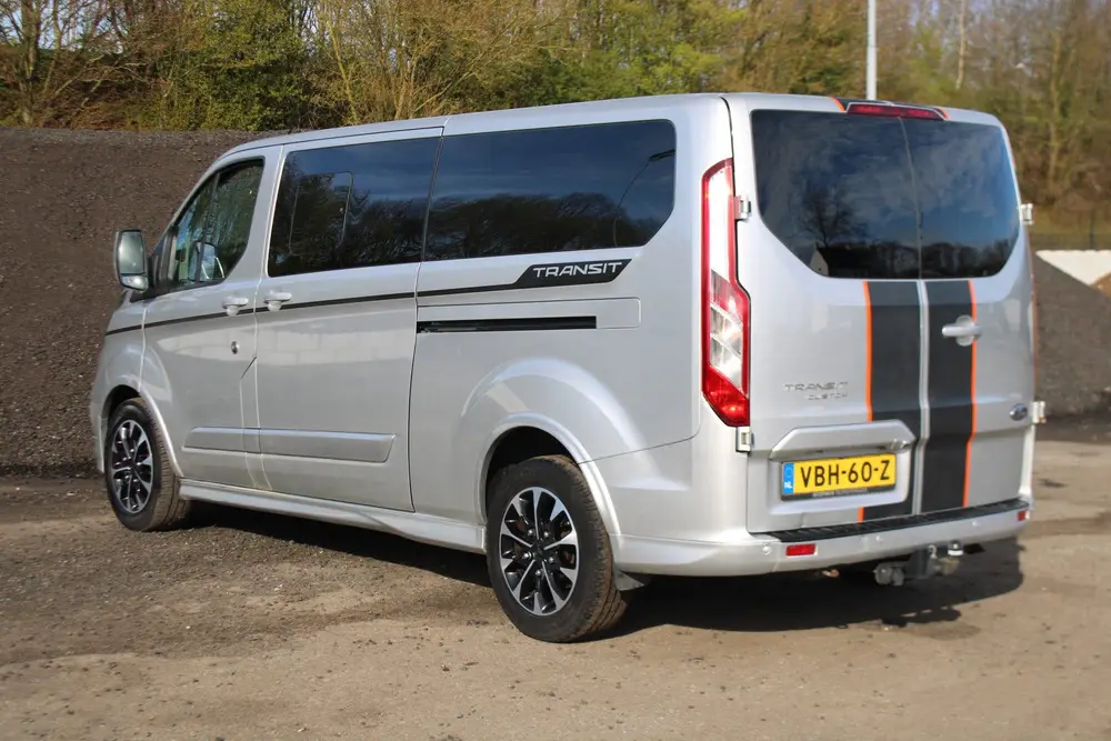 Ford Transit Custom 310 2.0 TDCI L2H1 Sport uit 2019, foto 4